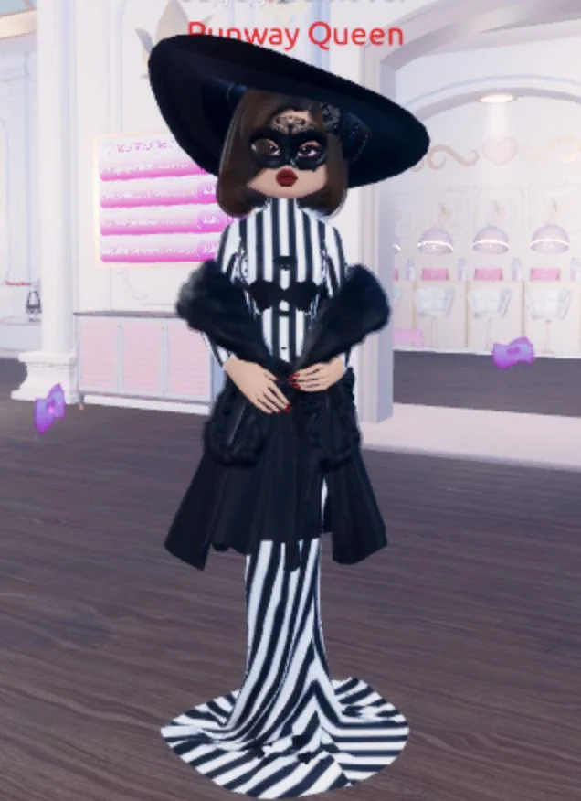 dress-to-impress-ballroom3