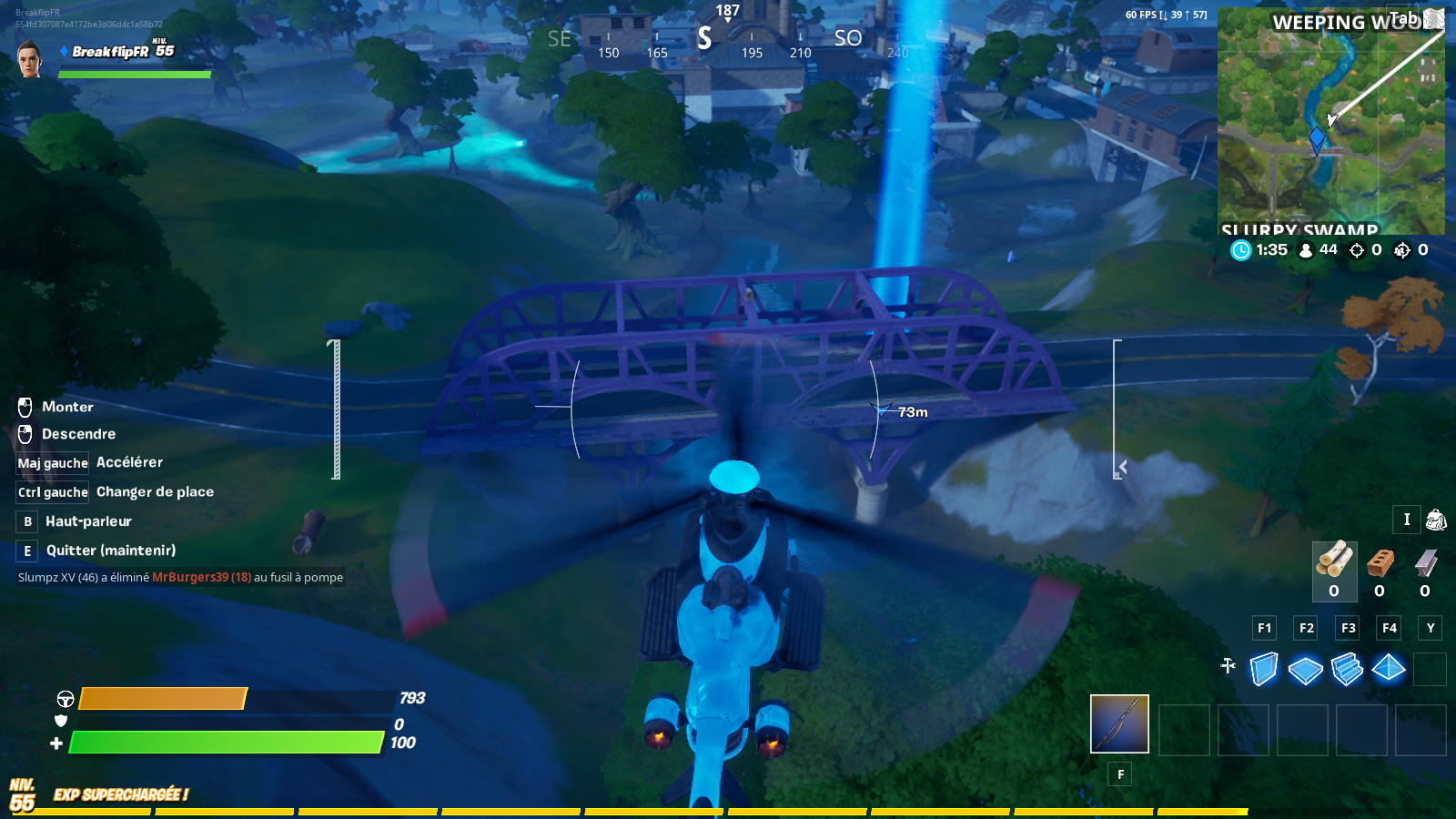 Défi : Voler avec le Choppa sous les ponts en acier violet, rouge et bleu