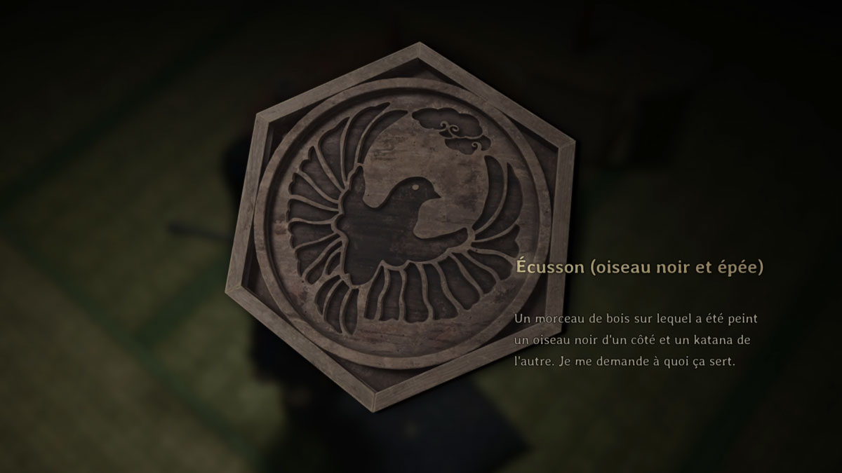 ecusson-oiseau-noir-et-epee