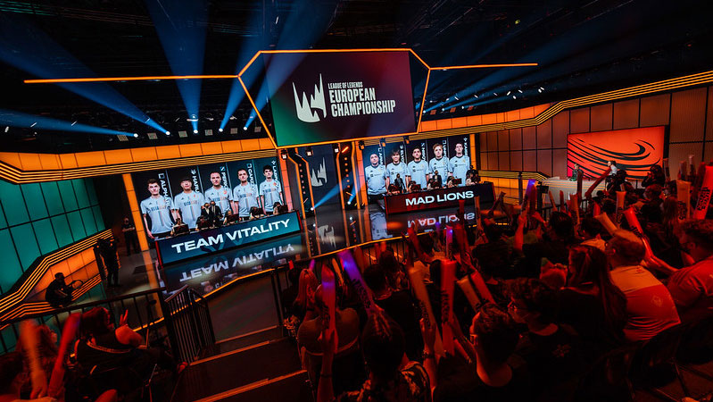 vignette-LoL-4e-equipe-LEC-Worlds-2022