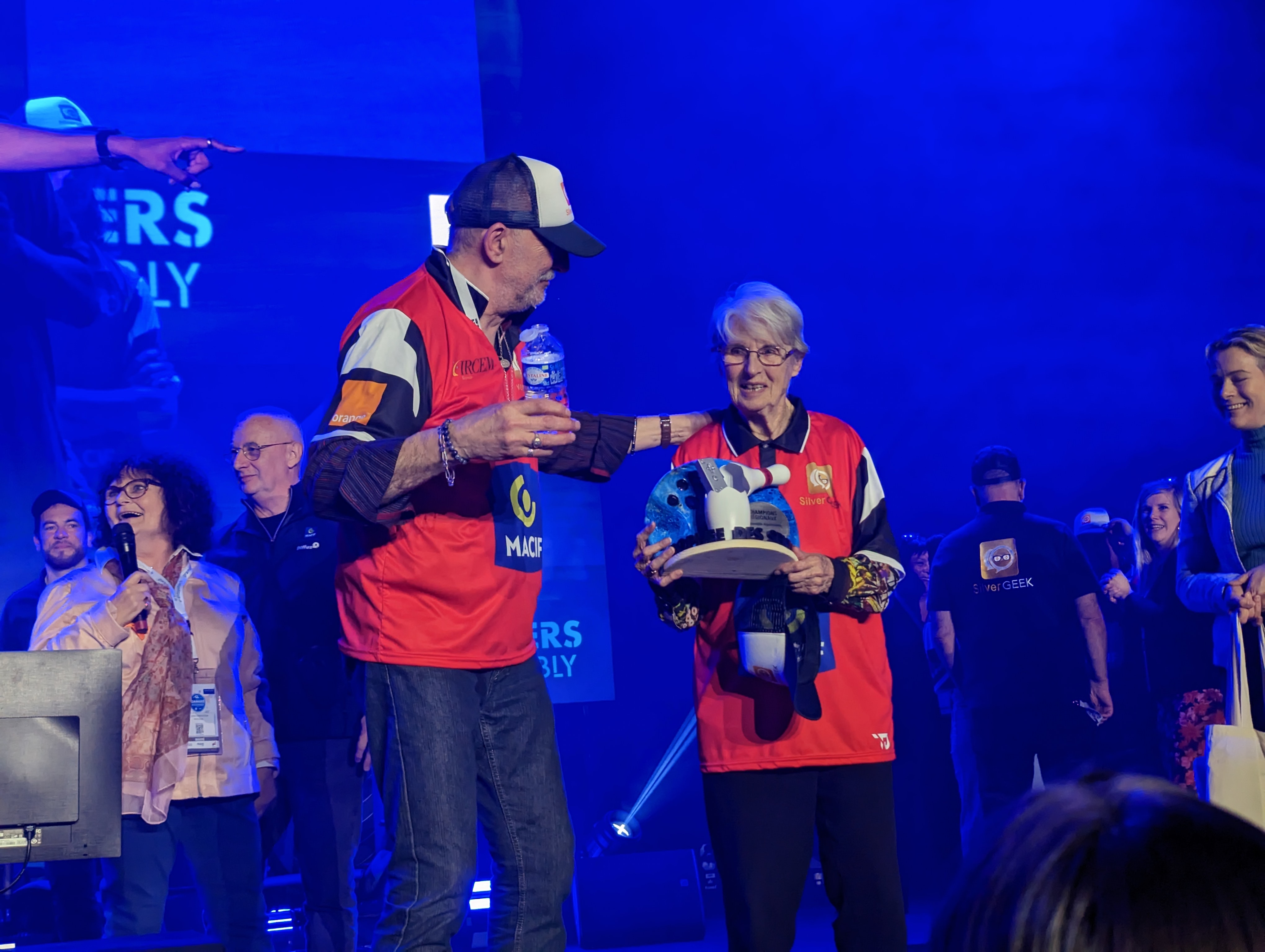 GA-Jeanine-Silver-Geek