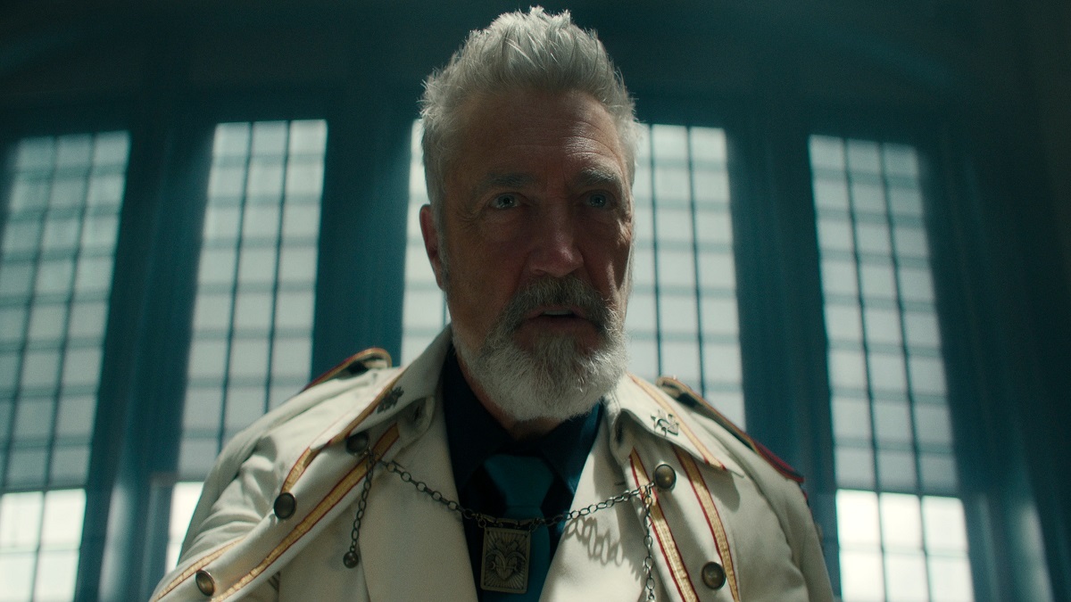 garp-one-piece-live-action-acteur-vincent-regan