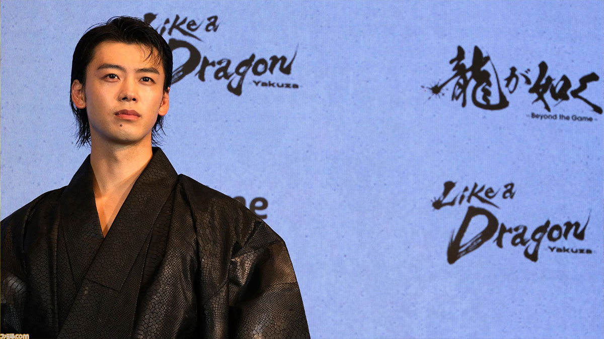 like-a-dragon-yakuza-1