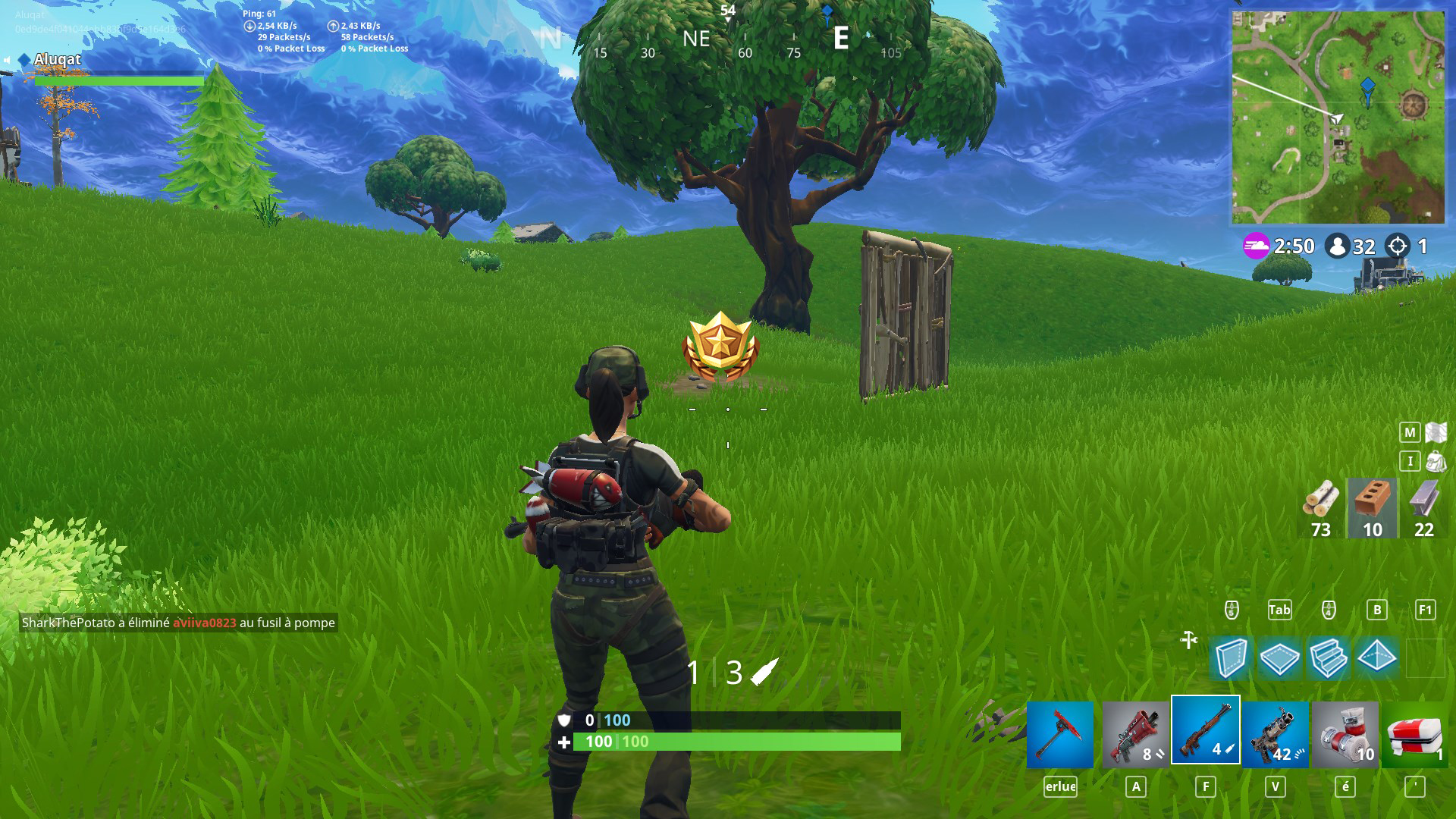 Défi : Fouiller entre un ours, un cratère et un convoi de réfrigérateurs