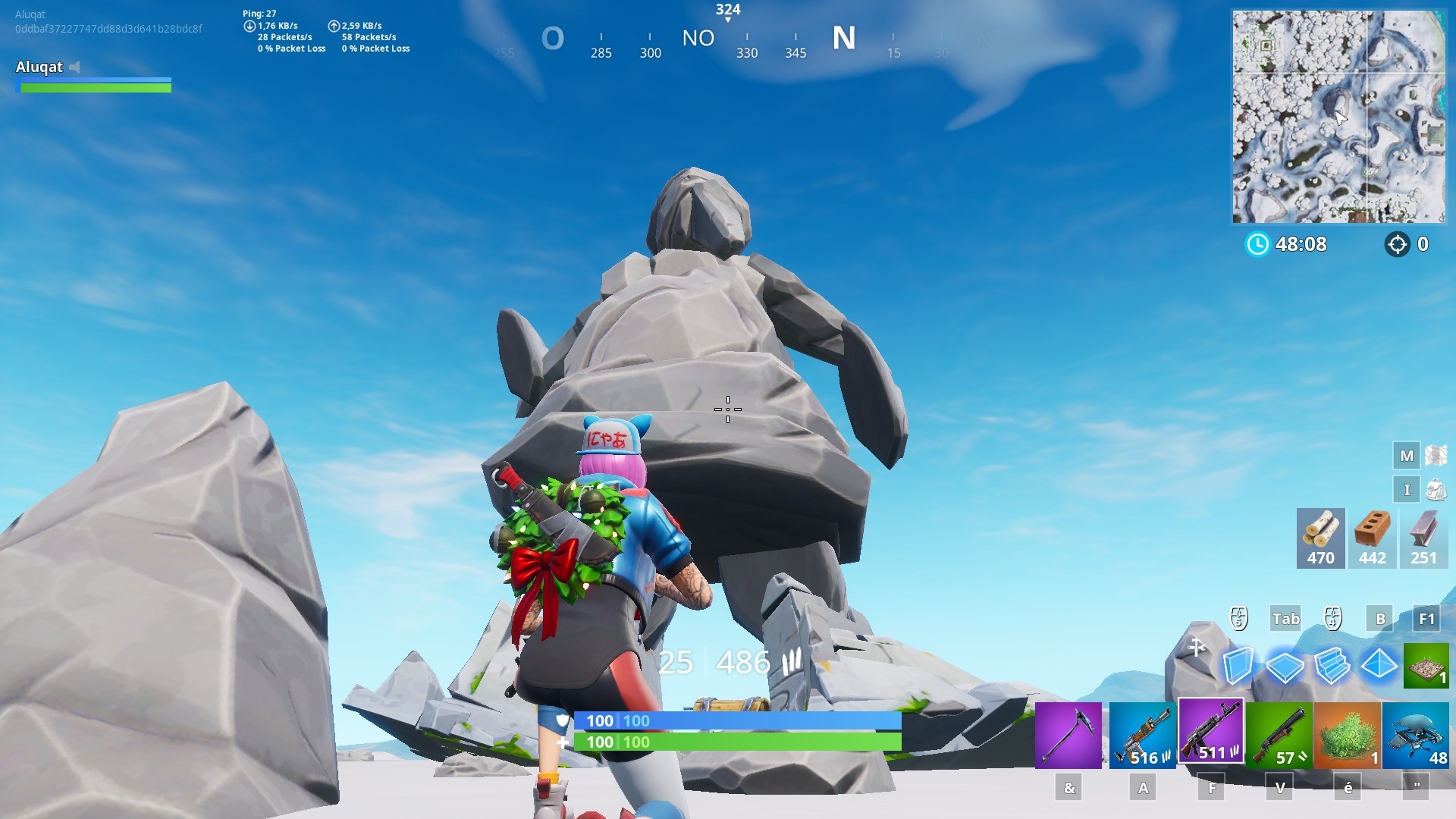 Défi : Chercher entre une trappe mystérieuse, une géante de pierre et un camion en situation précaire