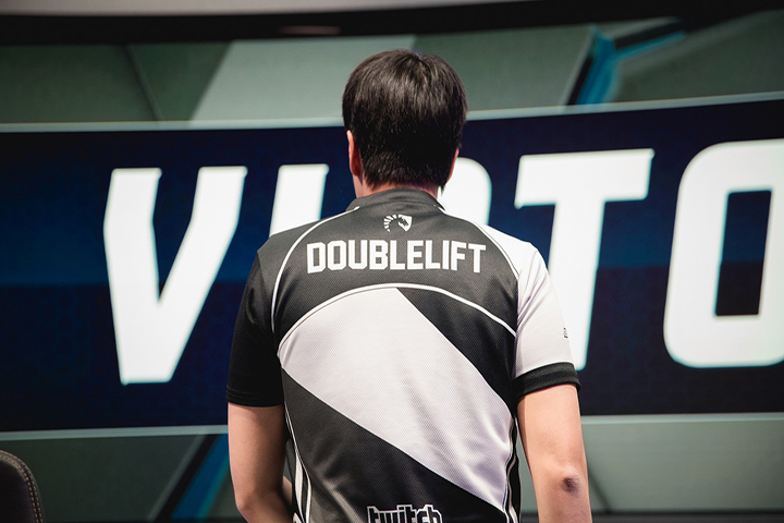 LoL : Doublelift, tragédie dans sa famille – LCS NA S8