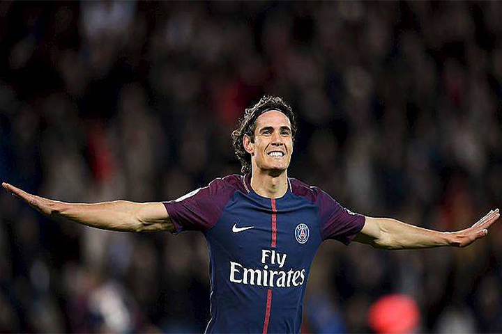 FIFA 19 : TOTW, Cavani, Rami, Gignac dans l’équipe de la semaine ? – FUT