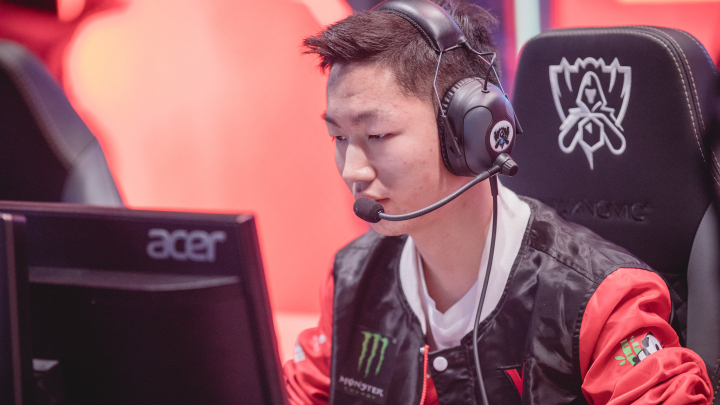 LoL : Trois joueurs de LGD Gaming suspendus par Riot Games – LPL 2019