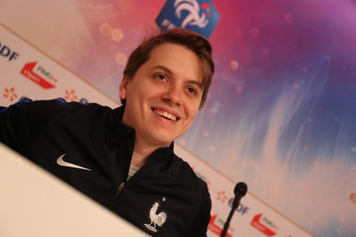 FIFA 20 : Neo quitte son rôle de sélectionneur de l’eFoot de France